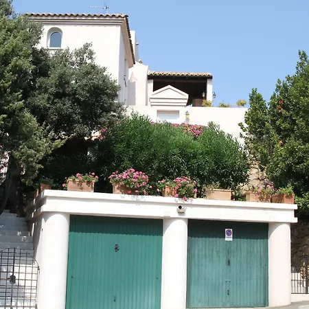 Delle Rocce פורטו רוטונדו